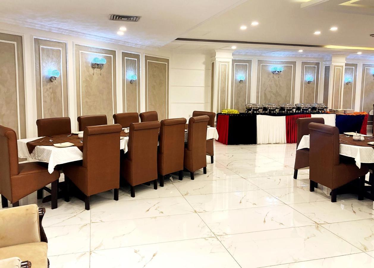 Hotel Akbar International راوالبيندي المظهر الخارجي الصورة